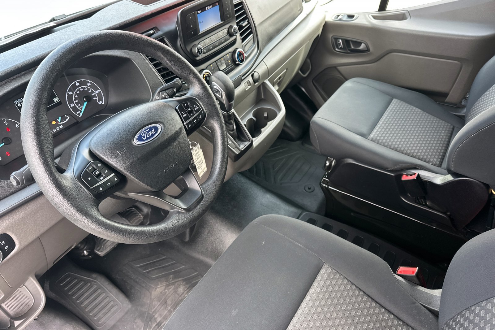 Used 2025 Ford Transit 250 Low Roof w/ Exterior Upgrade Package RWD image 9