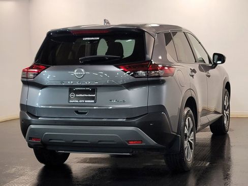 Certified 2023 Nissan Rogue SV image 24