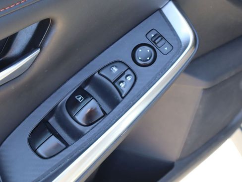 Used 2024 Nissan Sentra SR FWD image 20