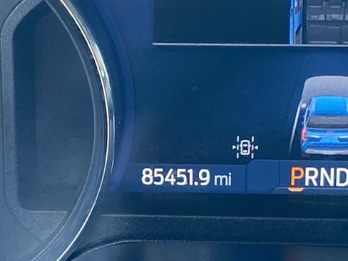 Used 2022 Ford Expedition Limited image 30