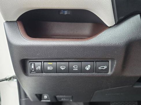 Certified 2022 Toyota RAV4 Limited AWD/4WD image 27