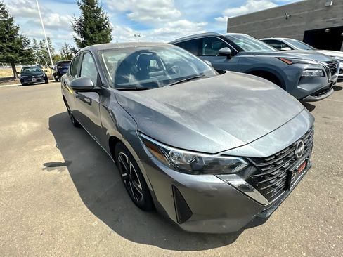 Used 2024 Nissan Sentra SV FWD image 1