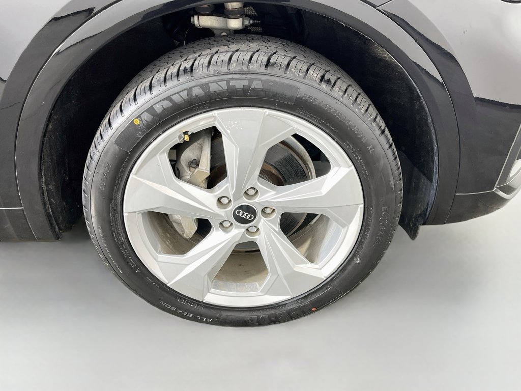 Used 2021 Audi Q5 2.0T Premium Plus w/ Premium Plus Package AWD/4WD image 39