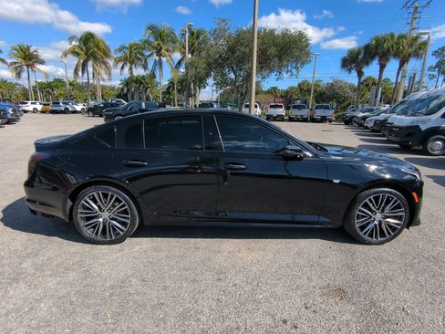 Used 2022 Cadillac CT5 Sport w/ Technology Package image 4