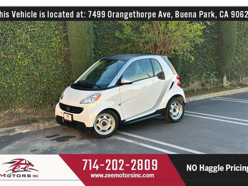Used 2014 smart fortwo pure image 13
