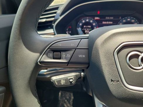 Certified 2025 Audi Q3 2.0T Premium w/ Convenience Package AWD/4WD image 21