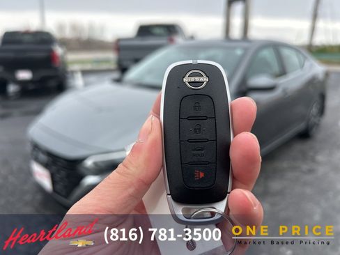 Used 2024 Nissan Sentra SV image 48