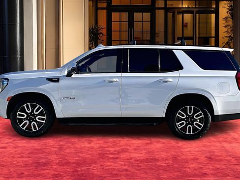 Used 2022 GMC Yukon AT4 image 14