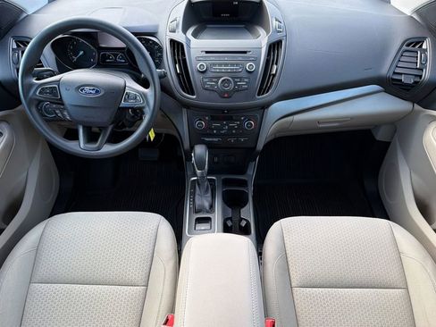 Used 2018 Ford Escape SE image 12