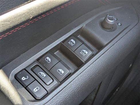 Used 2024 Jeep Compass Trailhawk image 26