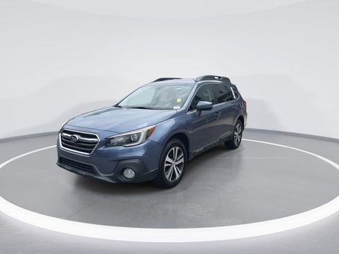 Used 2018 Subaru Outback 2.5i Limited AWD/4WD image 4