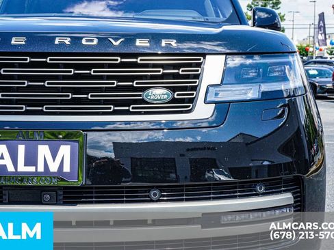 Used 2023 Land Rover Range Rover SE AWD/4WD image 12