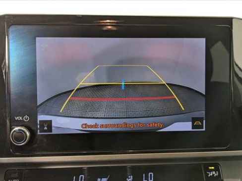 Used 2025 Toyota Camry LE FWD image 23