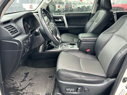 Used 2022 Toyota 4Runner SR5 Premium AWD/4WD image 24