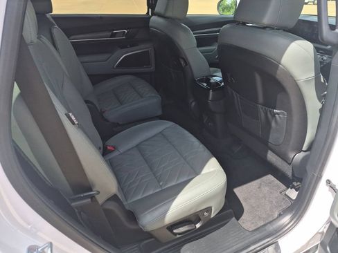 Used 2024 Kia Telluride EX X-Line AWD/4WD image 18