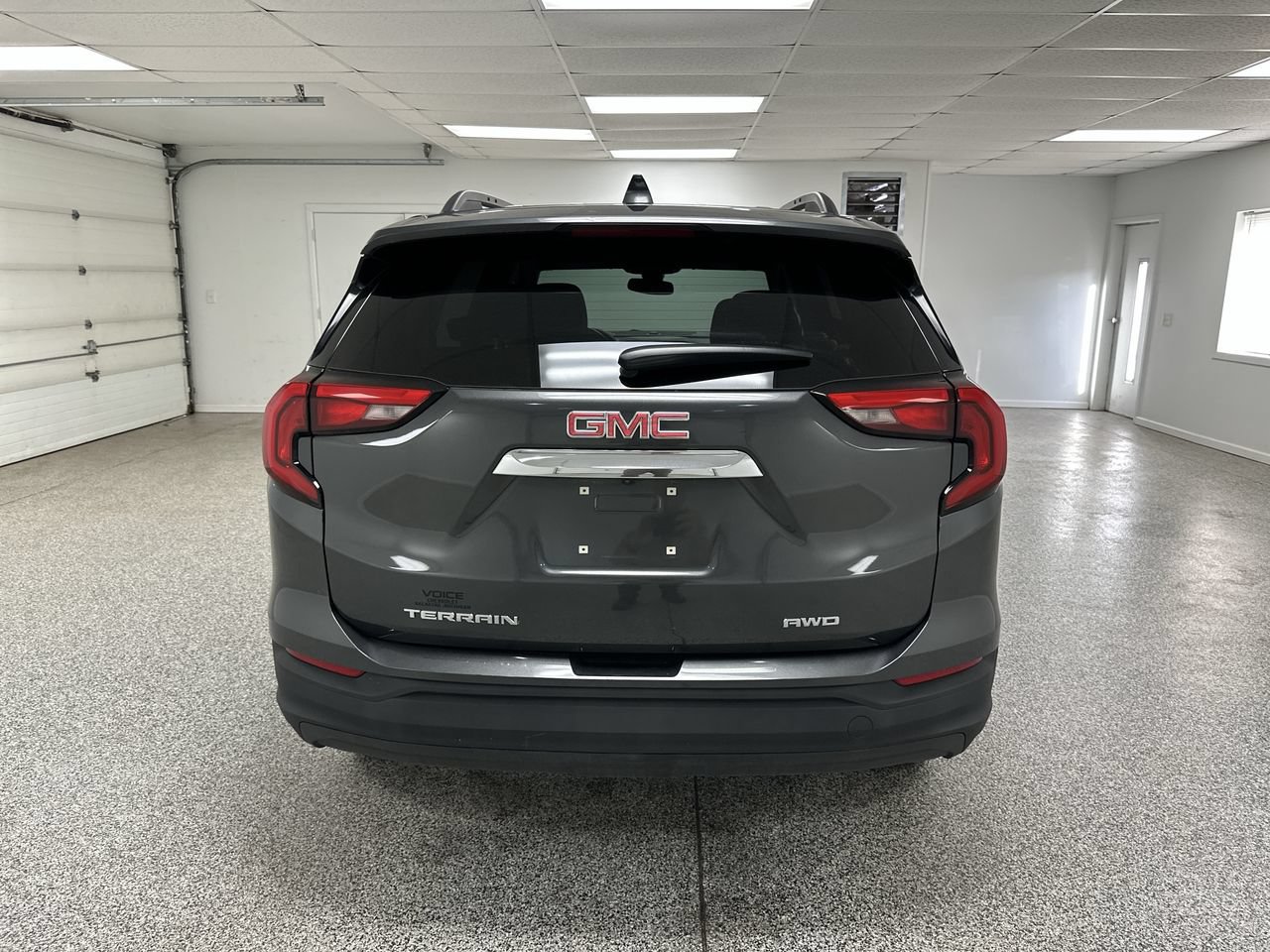 Used 2020 GMC Terrain SLE w/ Driver Convenience Package AWD/4WD image 7