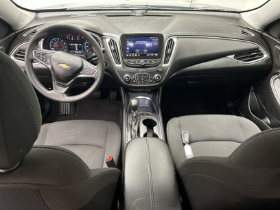 Used 2021 Chevrolet Malibu LT
