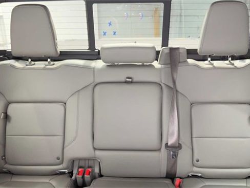 Used 2019 GMC Sierra 1500 SLT w/ SLT Premium Plus Package image 30