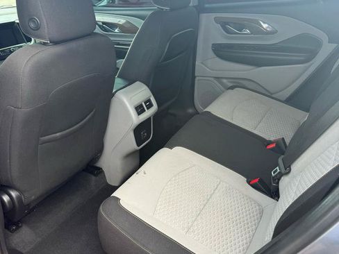 Used 2018 GMC Terrain SLE FWD image 3