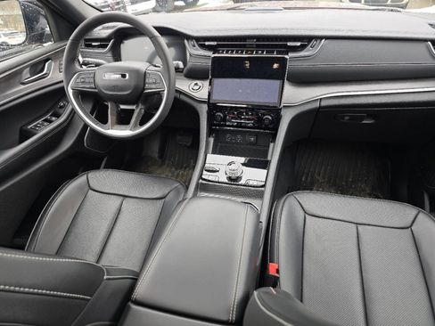 Used 2024 Jeep Grand Cherokee Limited 4xe w/ Luxury Tech Group II image 20