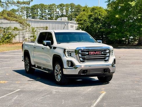 Used 2022 GMC Sierra 1500 SLT w/ SLT Premium Plus Package AWD/4WD image 11