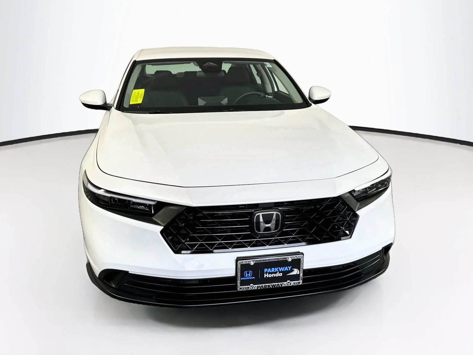 Certified 2025 Honda Accord LX image 2