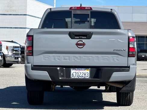 Used 2022 Nissan Frontier Pro-X RWD image 5