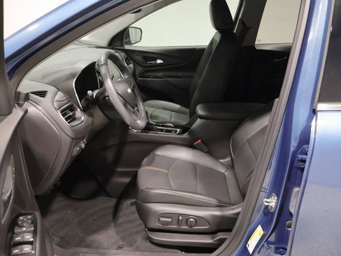 Used 2024 Chevrolet Equinox Premier AWD/4WD image 11