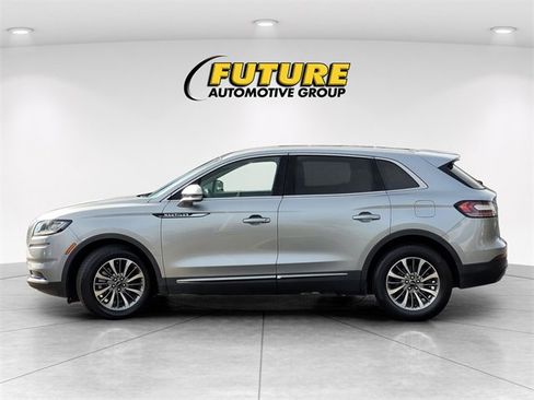 Certified 2021 Lincoln Nautilus Reserve image 8