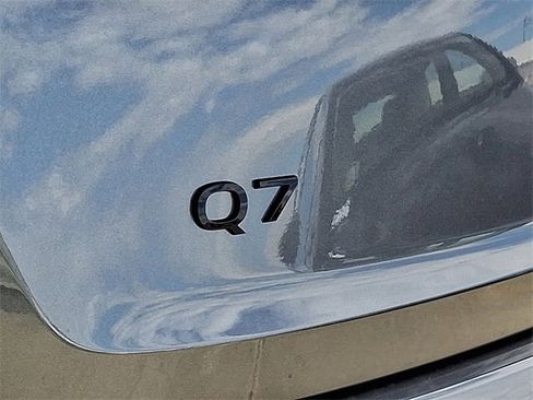 New 2026 Audi Q7 2.0T Premium image 23