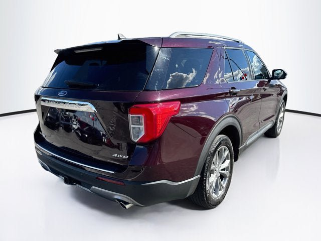 Used 2023 Ford Explorer Limited w/ Limited Technology Package AWD/4WD image 5