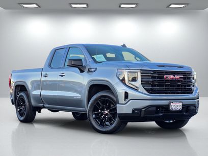 Used 2025 GMC Sierra 1500 Elevation