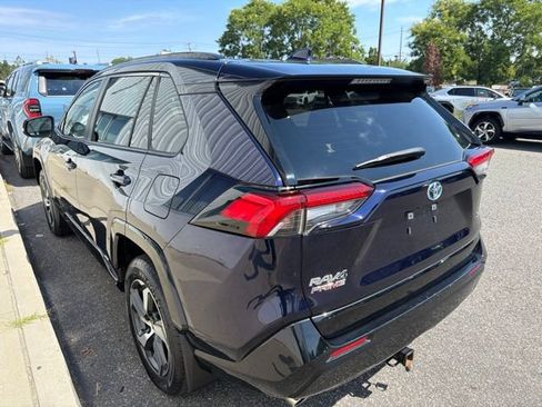 Certified 2024 Toyota RAV4 SE w/ Weather & Moonroof Package AWD/4WD image 5