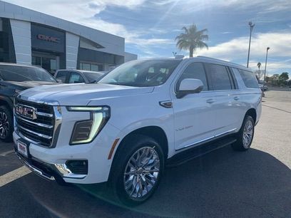 New 2026 GMC Yukon XL Elevation w/ Elevation Premium Package