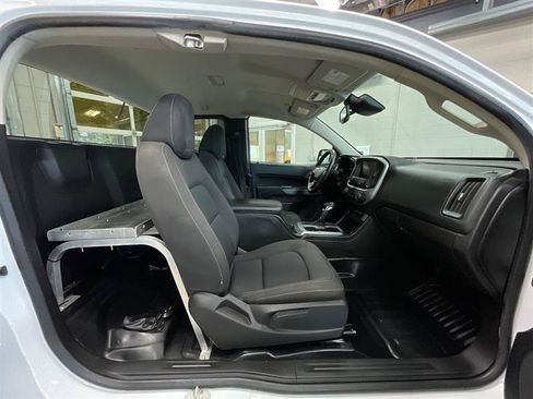 Used 2022 Chevrolet Colorado LT w/ Fleet Safety Package RWD image 23