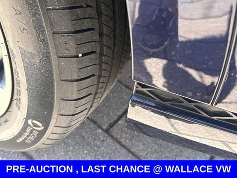 Used 2024 Genesis GV70 3.5T Sport AWD/4WD image 11