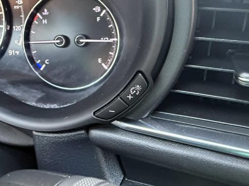 Used 2020 MAZDA CX-30 FWD w/ Premium Package image 37