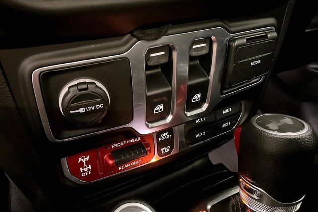 Used 2021 Jeep Wrangler Rubicon w/ Uconnect 4C Nav & Sound Group AWD/4WD image 33