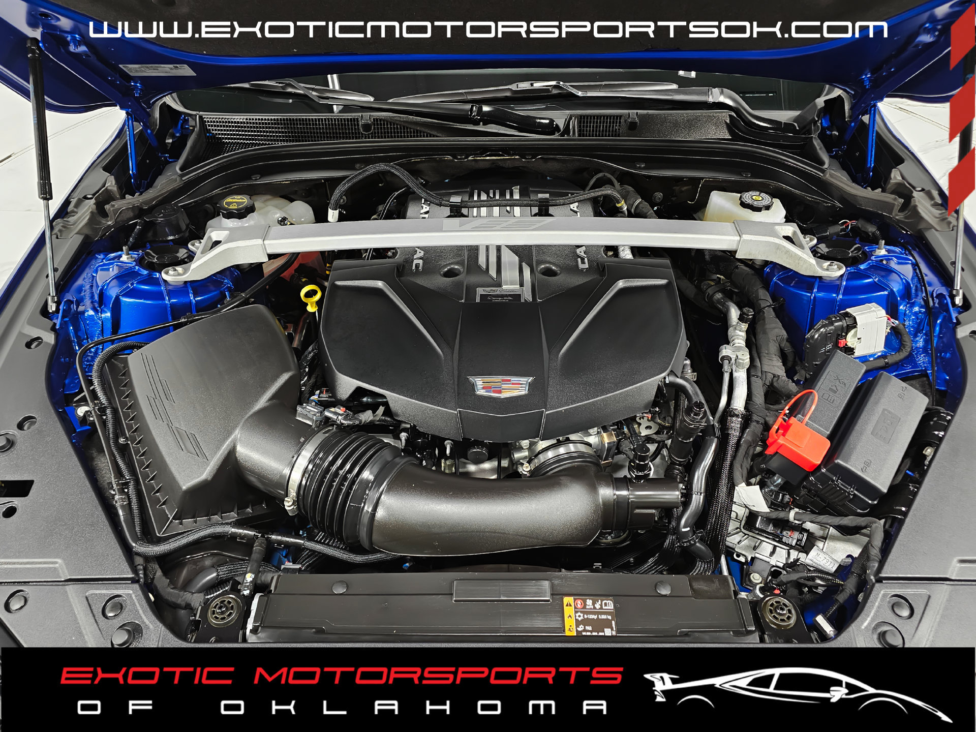 Used 2026 Cadillac CT5 V Blackwing w/ Deep Ocean Appearance Package RWD image 5
