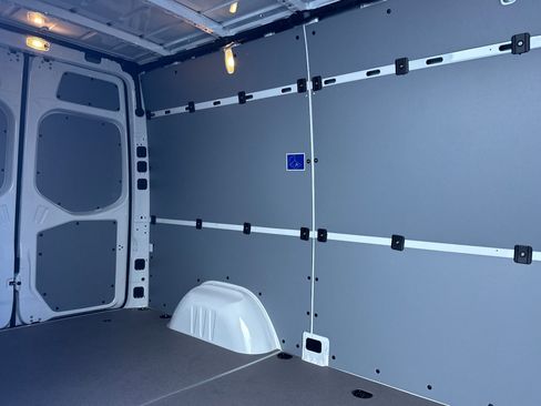 New 2025 Mercedes-Benz Sprinter 2500 image 13