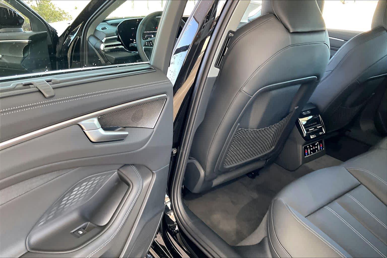Used 2026 Audi A6 Prestige w/ Prestige Package AWD/4WD image 18