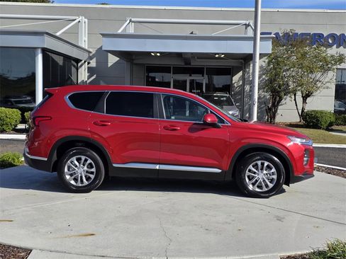 Used 2019 Hyundai Santa Fe SE image 35