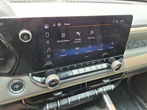 Used 2023 Chevrolet Colorado ZR2 w/ ZR2 Convenience Package III AWD/4WD image 13