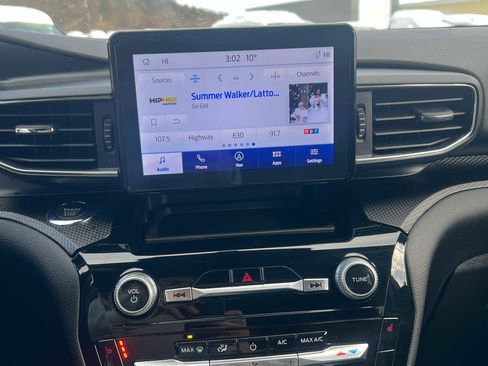 Used 2022 Ford Explorer ST image 20