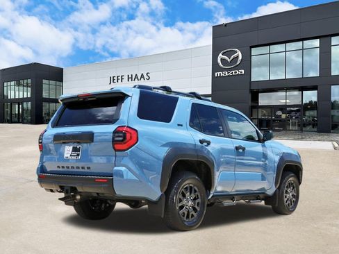 Used 2026 Toyota 4Runner SR5 AWD/4WD image 3