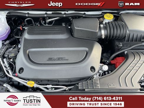New 2026 Chrysler Pacifica Select FWD image 28