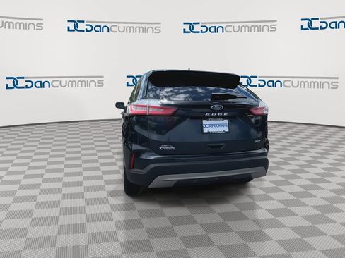 Used 2023 Ford Edge SEL AWD/4WD image 7