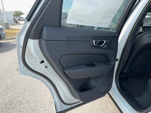 New 2026 Volvo XC60 B5 Ultra w/ Climate Package image 13