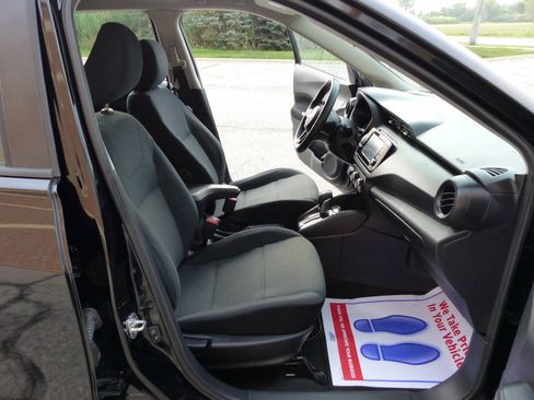 Used 2024 Nissan Kicks S FWD image 40