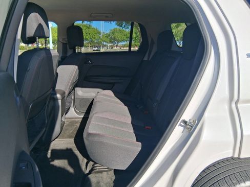 Used 2017 GMC Terrain SLE image 13